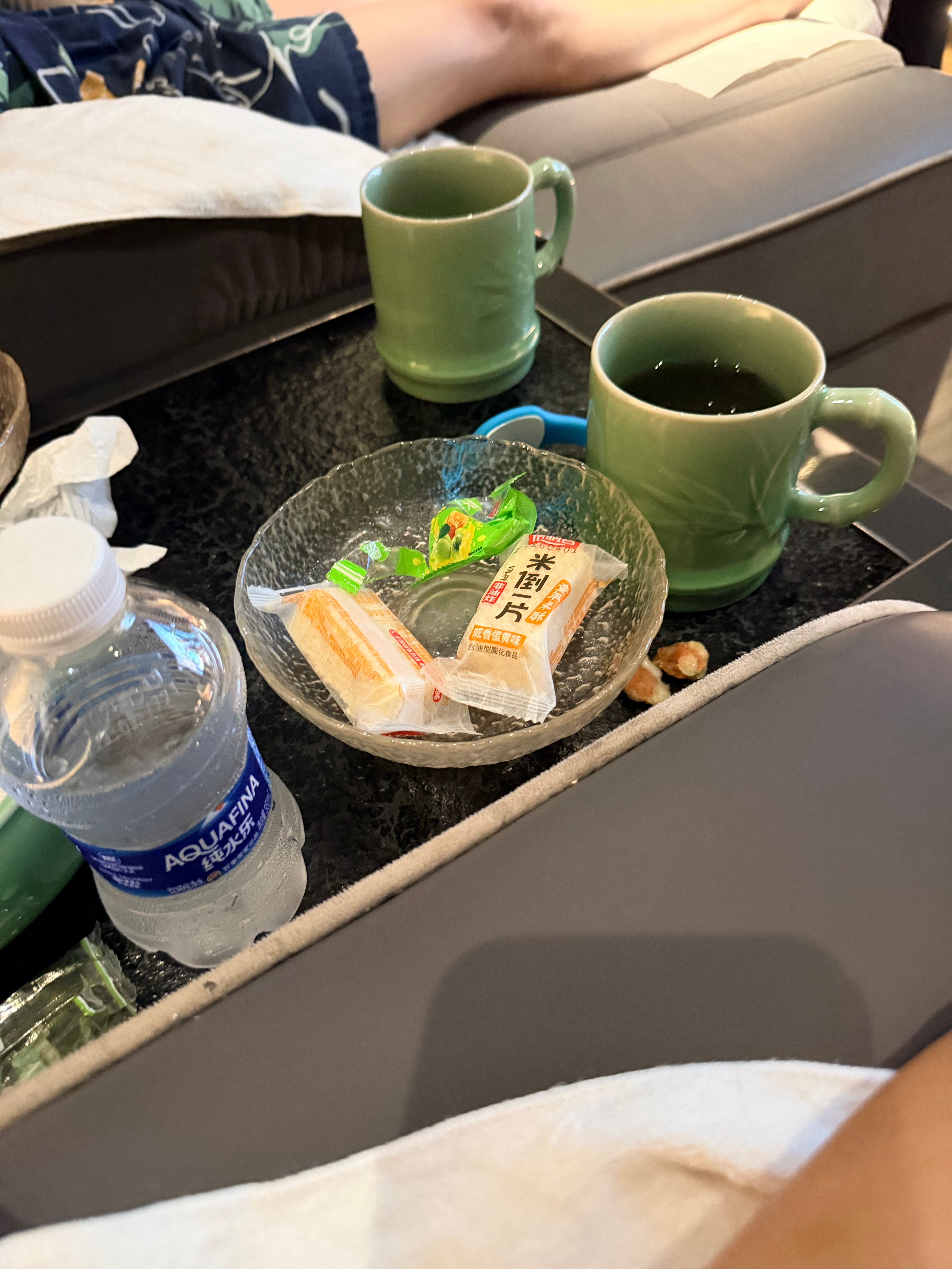 追剧 按摩洗脚 