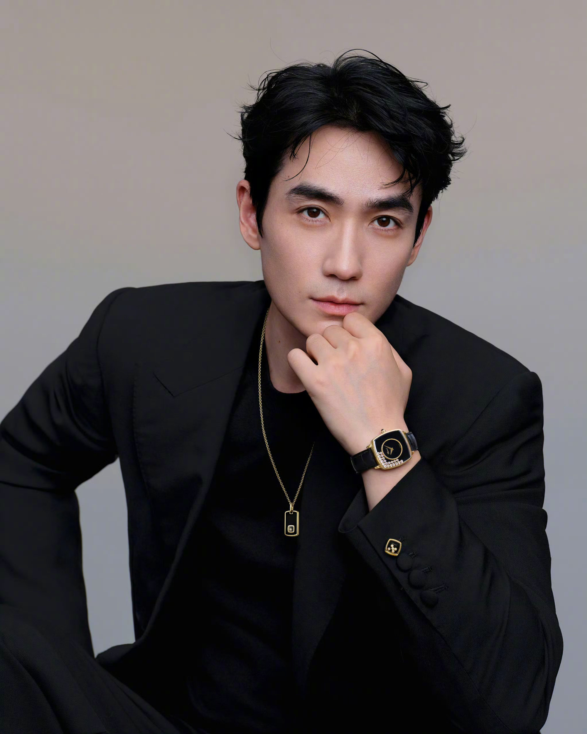 朱一龙 x Chopard全球品牌大使演绎 Happy Diamonds Her