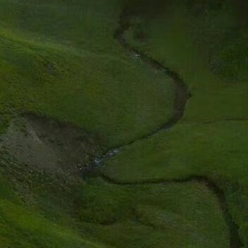 知识给人以爱，给人以光明，给人以智慧，应该说知识就是幸福，因为有了知识，就是摸到