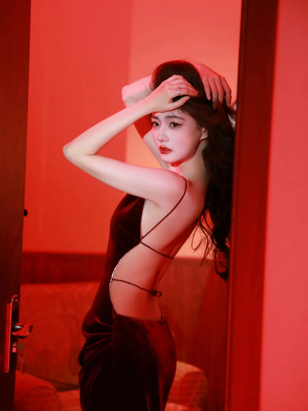 徐璐｜美背杀伤力