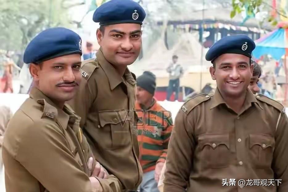 中运巴精密机床遭印扣押 上海海事法院判保险公司赔87万

2024年1月，中国贸