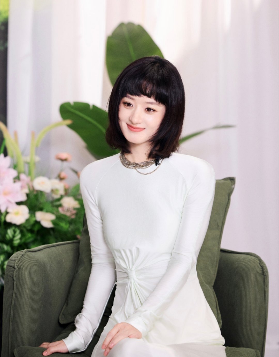 赵丽颖导演盛赞赵丽颖执着不服输 zly赵丽颖仅差白玉兰就大满贯 你的微笑在我的心