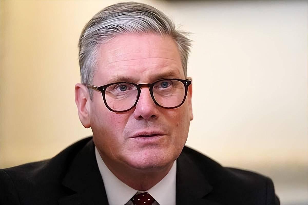 英国首相放出惊人言论，称中国若不表决心，会让“亲中”的法国寒心。这话听似替法国发