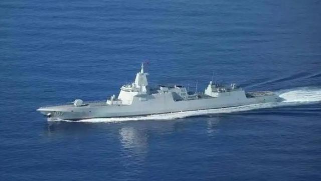 为什么美国人那么怕055大驱呢？这么说吧，一旦055上战场，美国11艘航母就得变