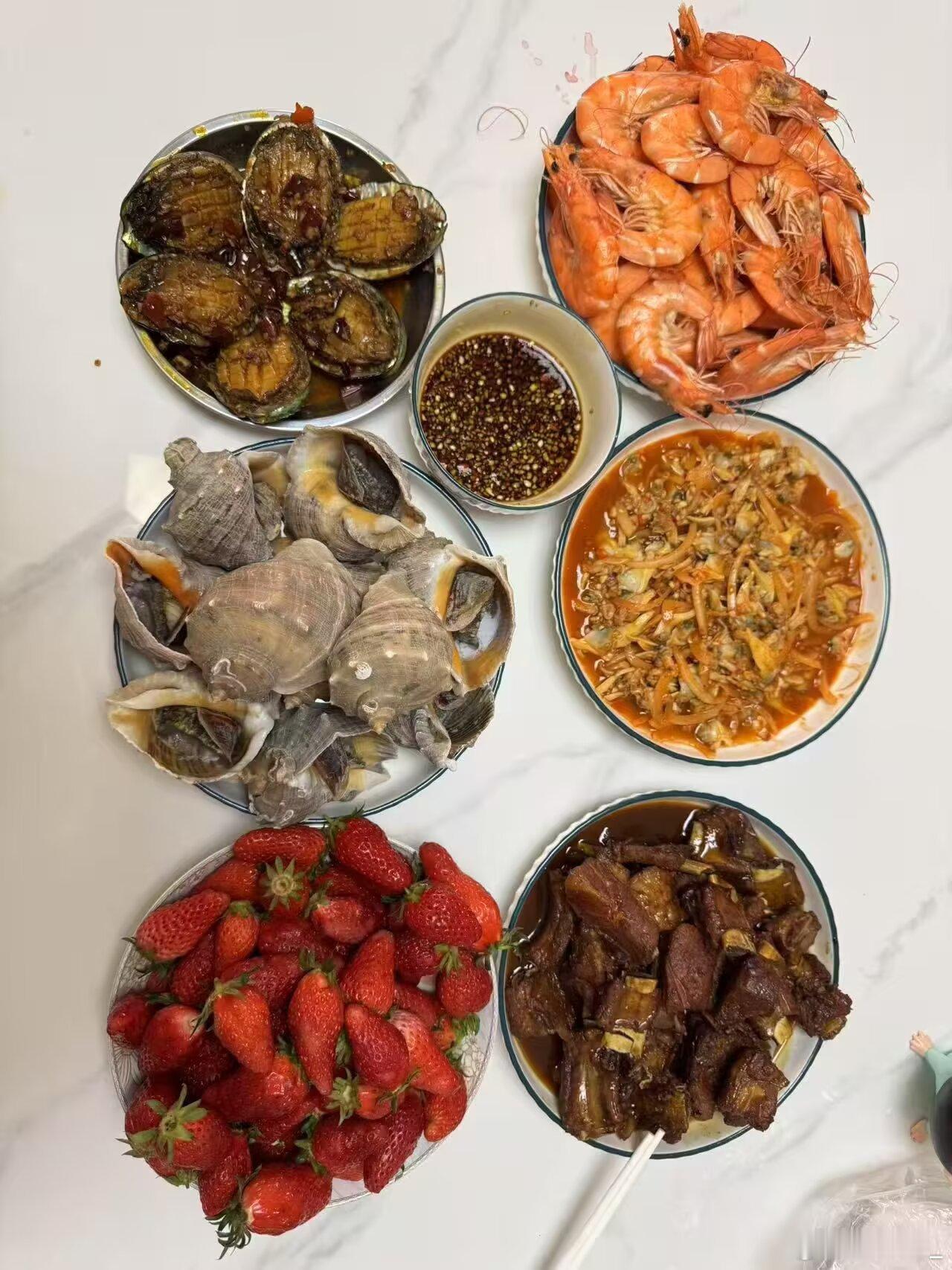 原来鲍鱼的大小和价格有关！