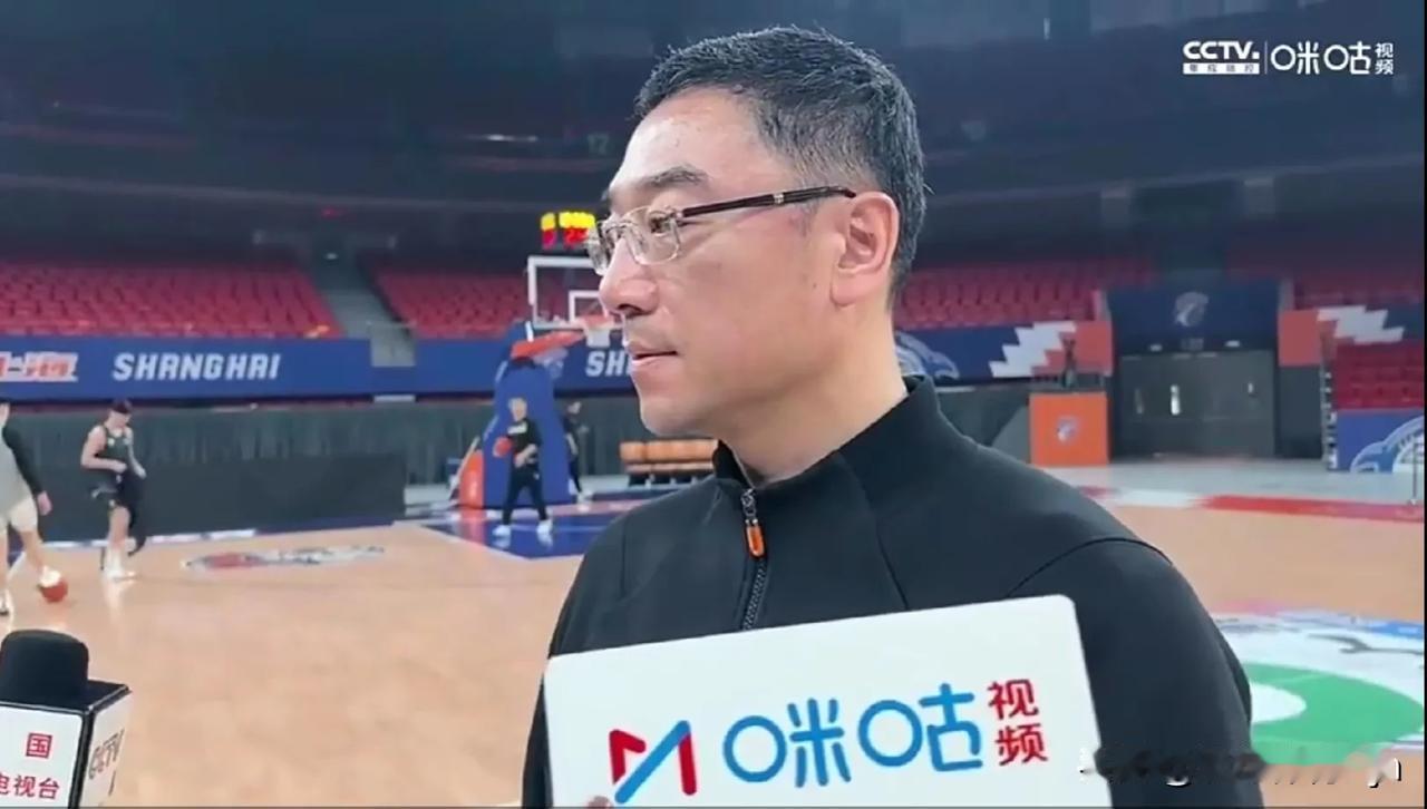 脸都不要了！

上海男篮战胜山东男篮，赛后上海队主帅刘鹏指导接受采访时表示：球队