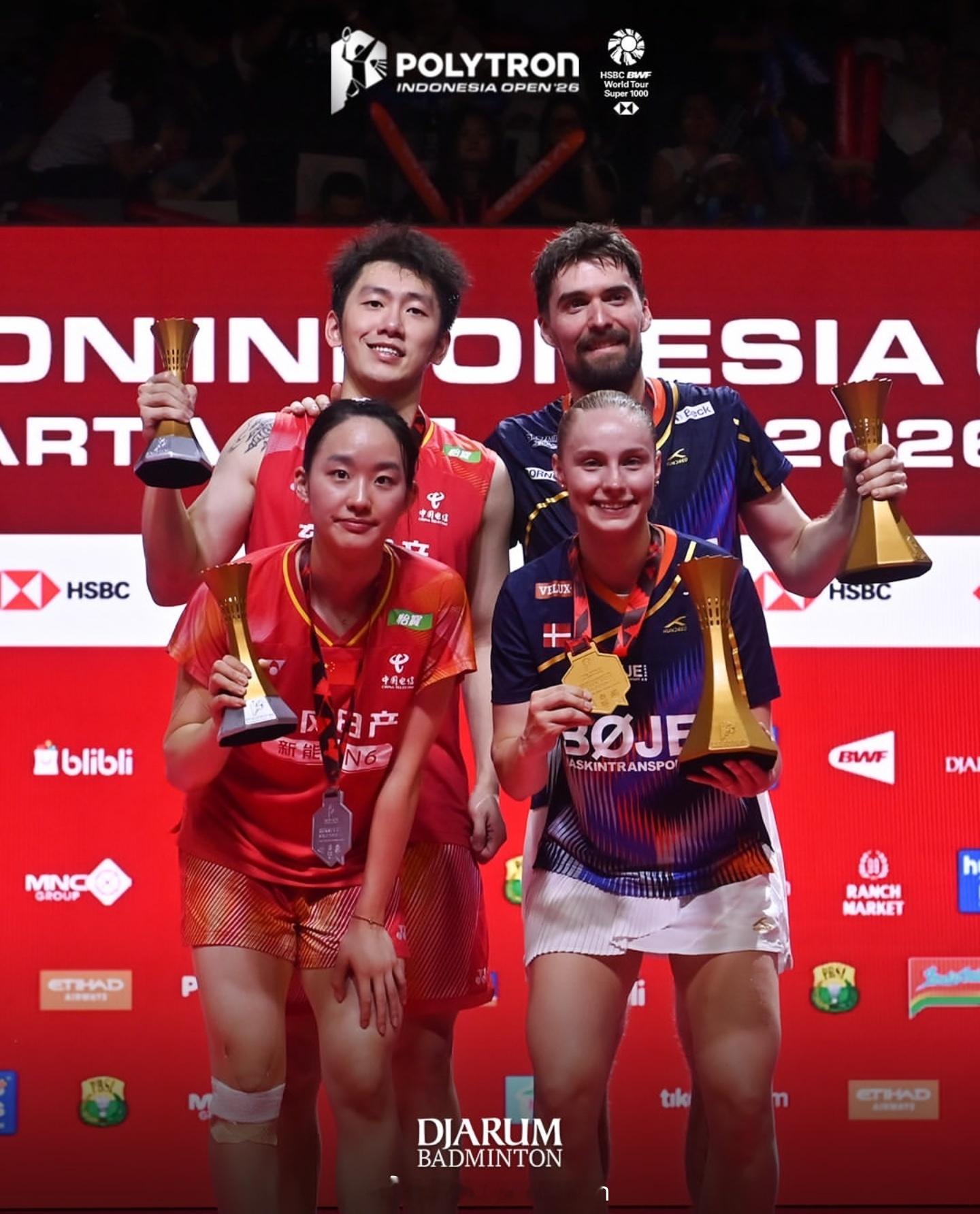 🏸印尼公开赛🇨🇳国羽2️⃣银收官！★男单：🏆赖浩俊｜🥈乔纳坦胜利时刻：