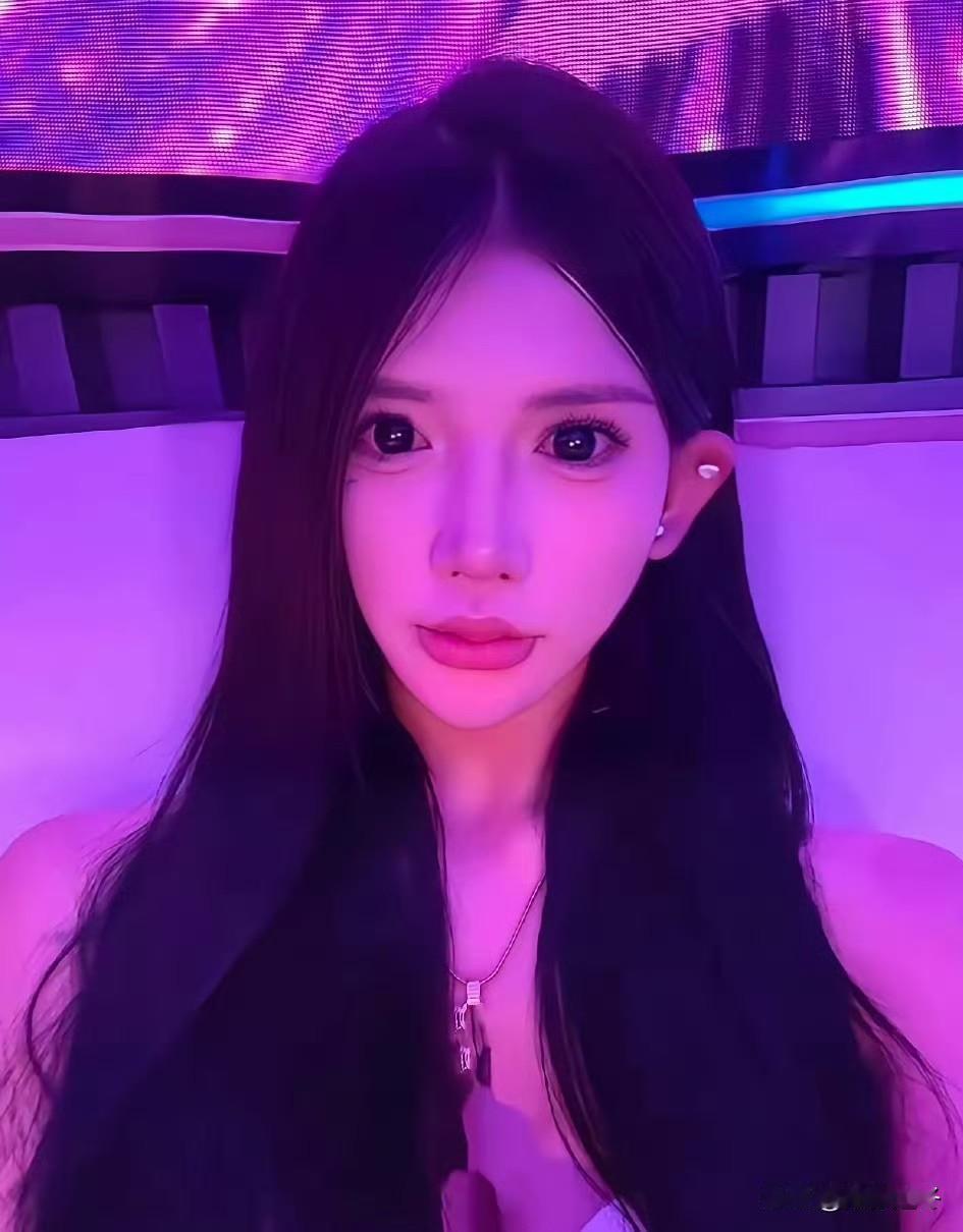 流落柬埔塞女网红父亲发声！
好惨呀！从一个又漂亮，身材又好的女生变成了精神恍惚流