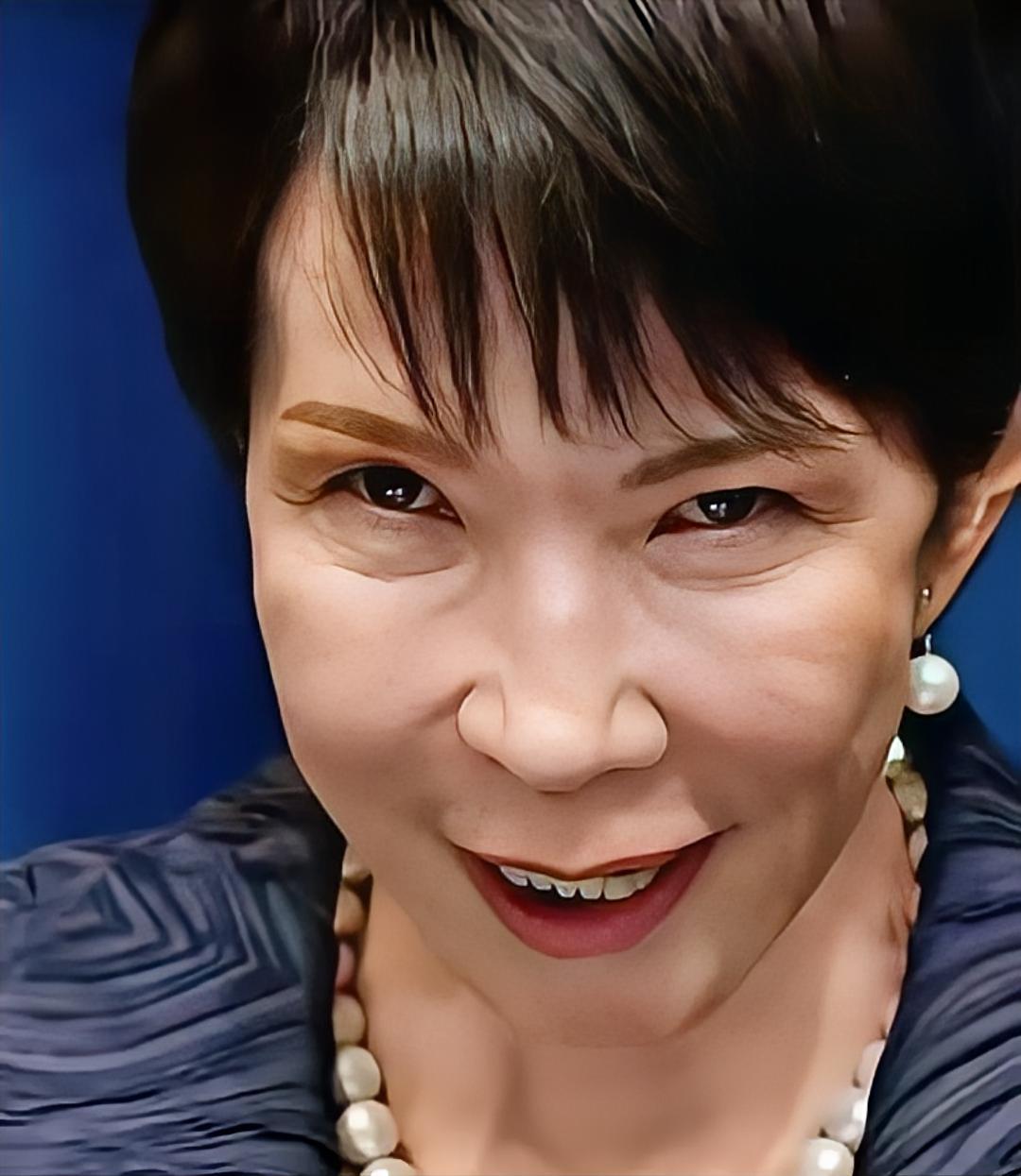 看到《朝日新闻》援引一位接近高市早苗的日本政府高官的话，真让人哭笑不得，谁给它们