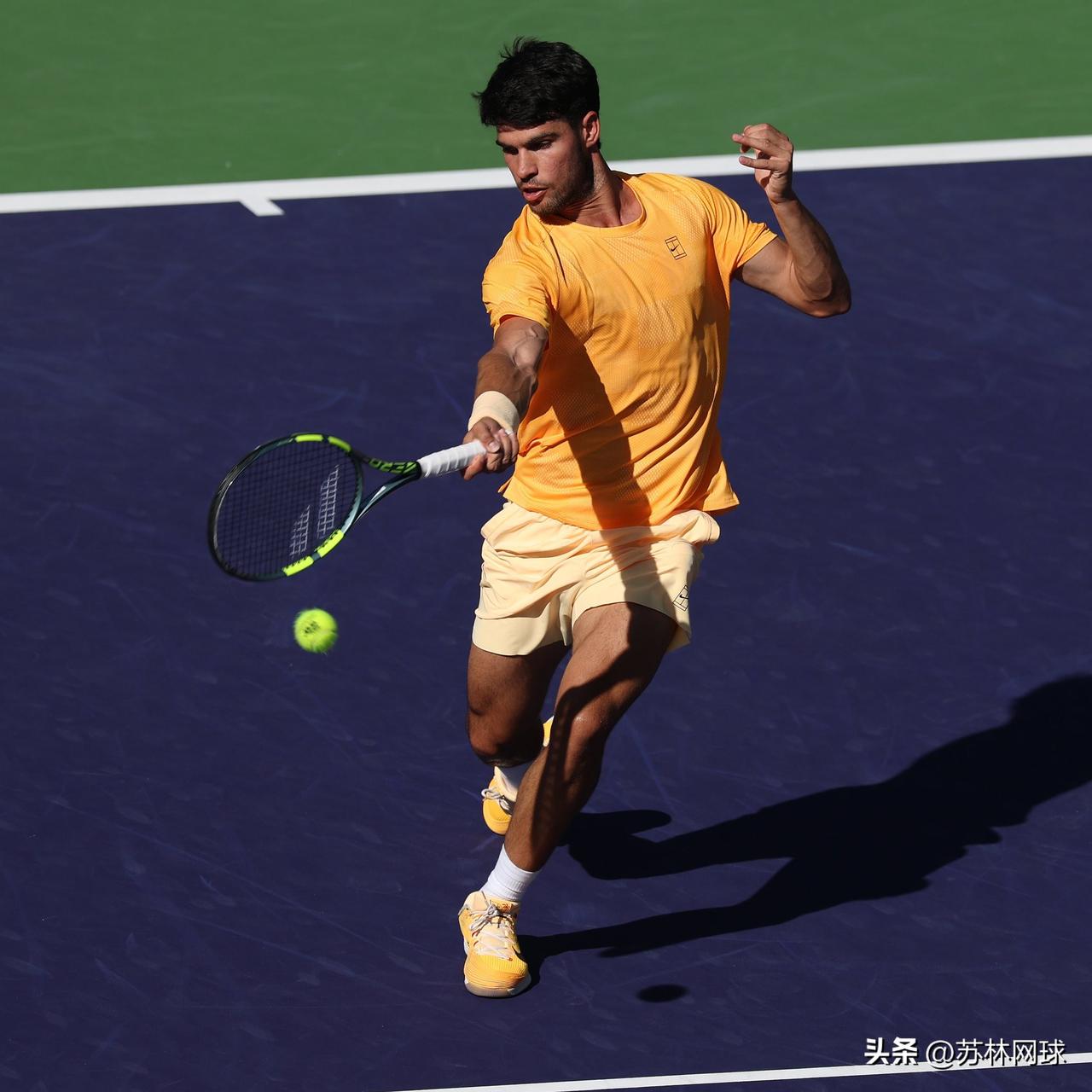 🇪🇸阿卡拉斯6-3/6-4诺里🇬🇧
赛季16连胜。
半决赛对阵梅总。
?