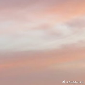 森林驿站[超话]晨曦洒向山川，蝴蝶破茧于繁花间，海浪轻抚金沙，雄鹰掠过苍穹，万物