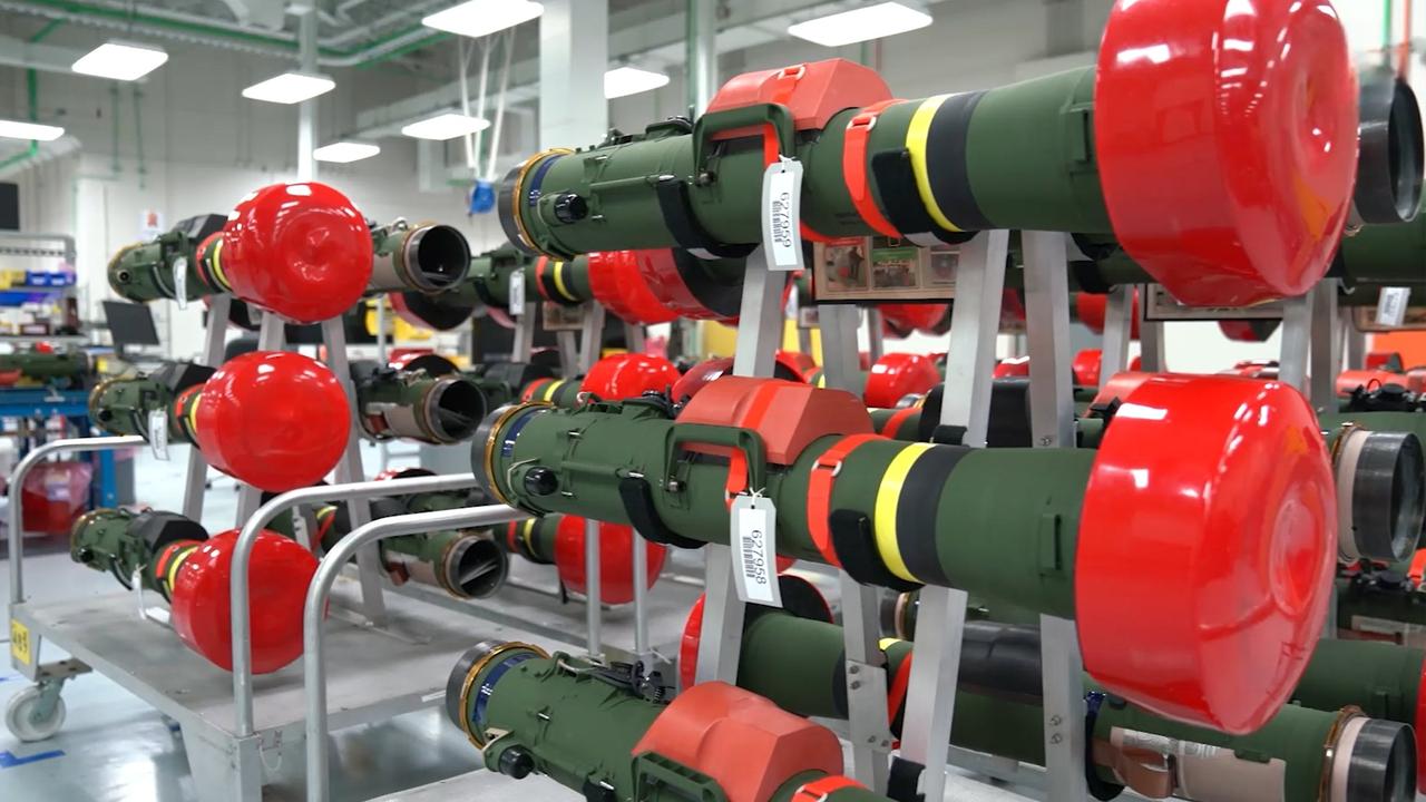 据英国《金融时报》周二报道，美国国防部长皮特·赫格塞斯的经纪人被指在美以联手对伊