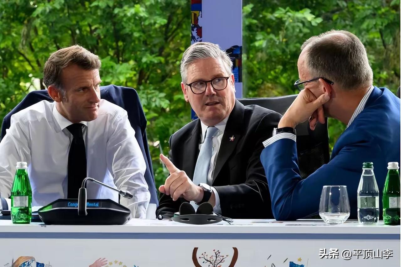 斯塔默政府高调宣布向卡塔尔增派四架“台风”战斗机，美其名曰“加强防御行动”。在这