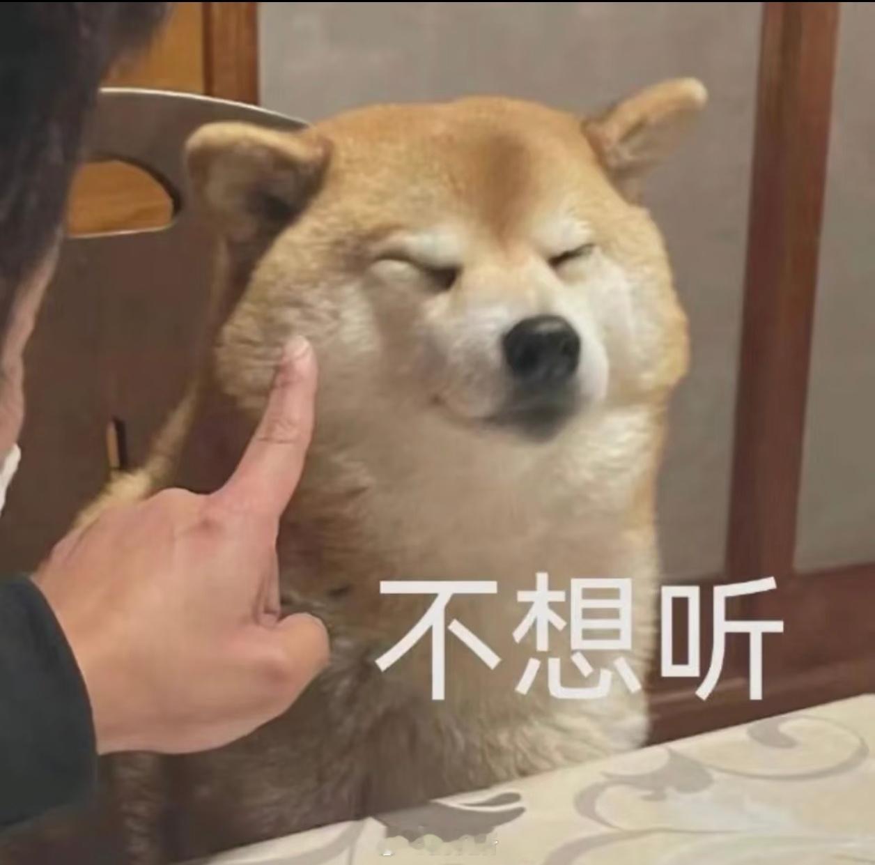 一般都不会留到第二天，像可乐放隔夜就没法喝了，没气之后味道完全变了。千万不要喝隔