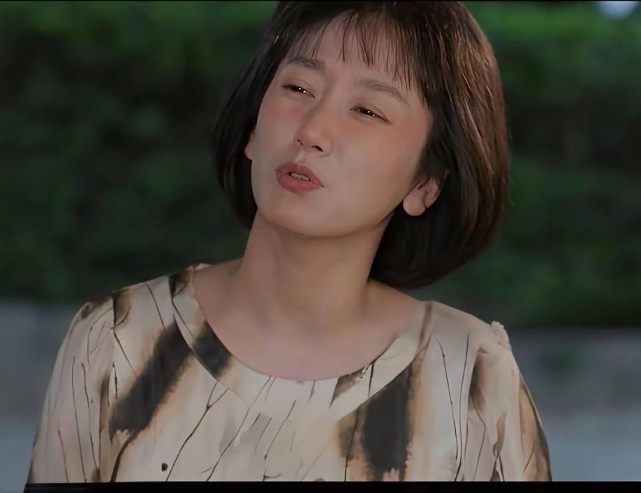 追剧《我的山与海》方婉之与高翔的关系，让人捉摸不透。
       李娟跟方婉之