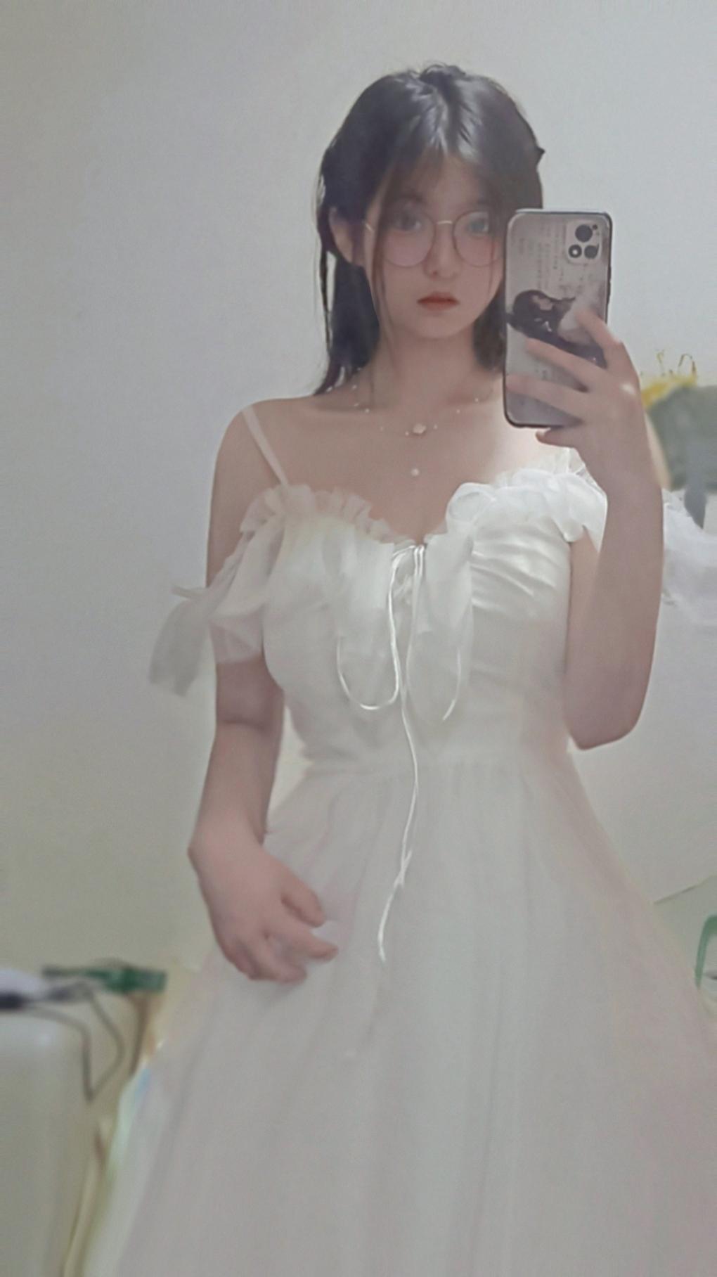 上个视频你们说要全身的裙子🤗