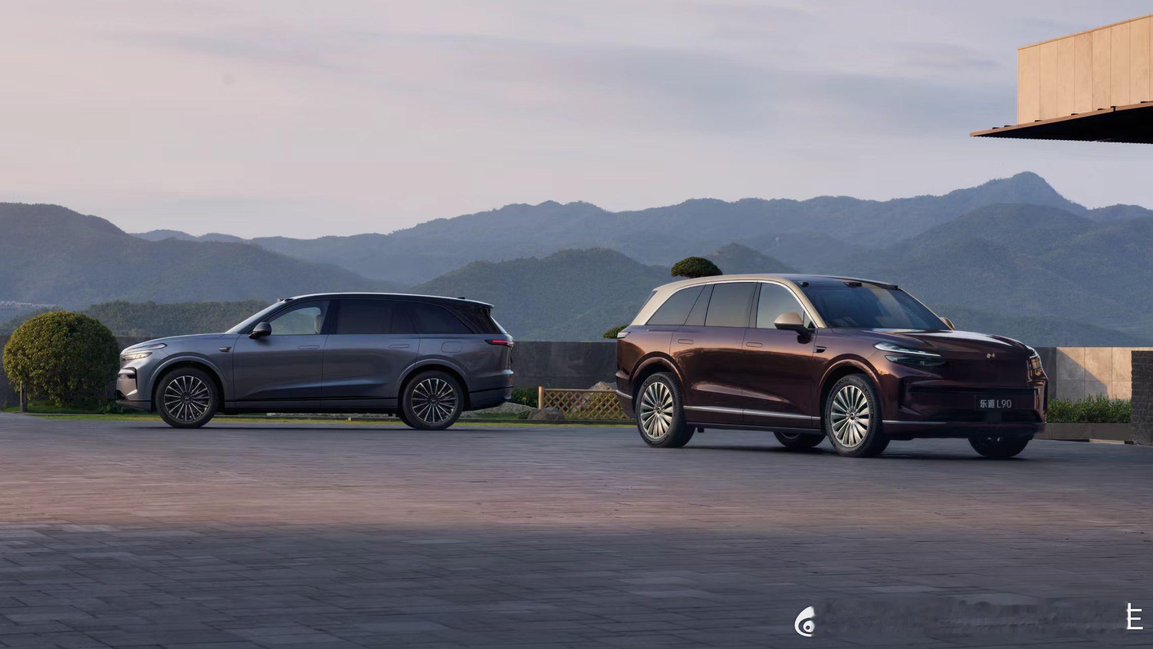 今天试驾乐道L90☞新款乐道L90也有了双拼色，高级感拉满。☞智驾是最大升级。新