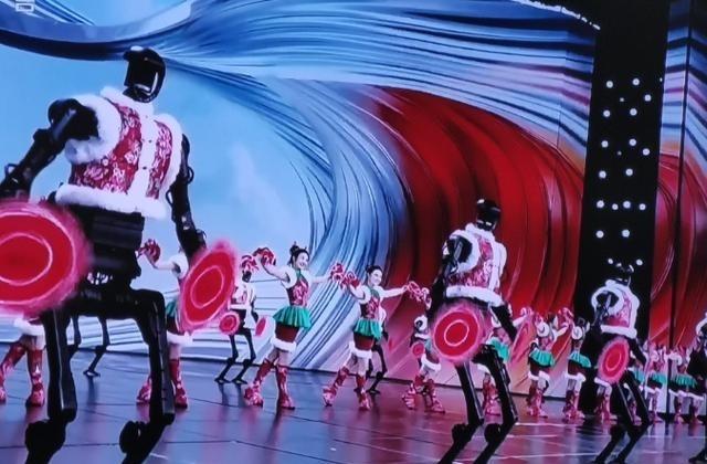 刚看到一位外国人的感叹，大致意思是：如果你想了解中国在创造未来方面速度有多快，你