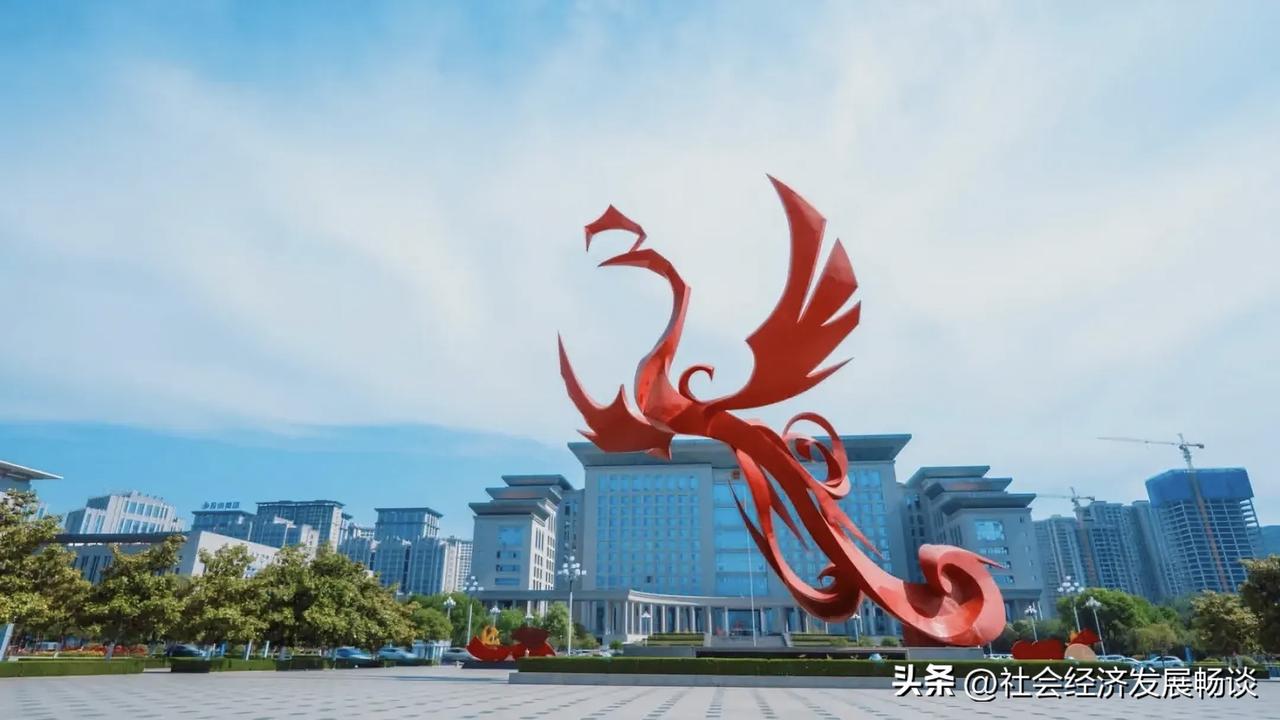 陕西省宝鸡市社会经济发展最新消息:2026年上半年，宝鸡市地区生产总值1224.