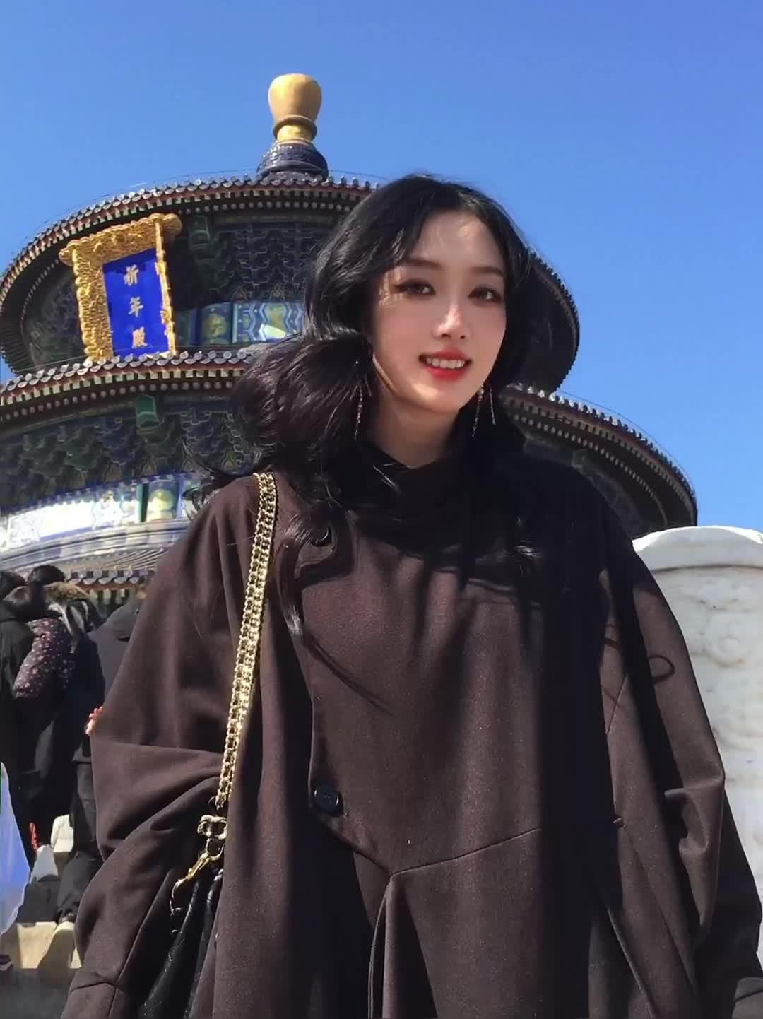 祈尔繁芜胜常春