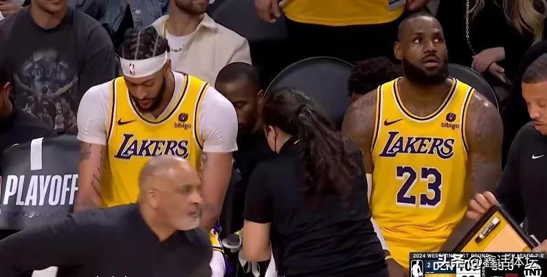 掘金拿到赛点，湖人又要重建了？#NBA# #妙笔生花创作挑战# 

北京时间今天