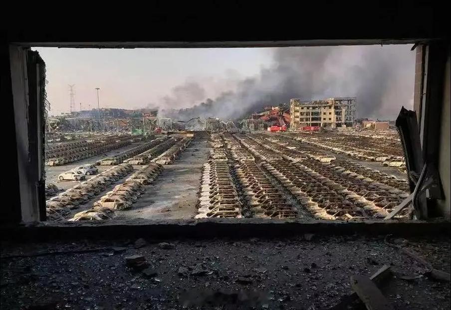 佚名：亲历天津八一二 我是从死亡现场逃出来的，可谓死里逃生。我的家，已经没了一半
