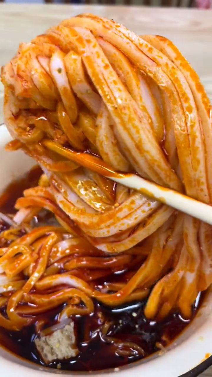 作为老郑州人，再牛逼都离不了来这。每月一年都得来这两趟，我是一年来个十趟八趟，可