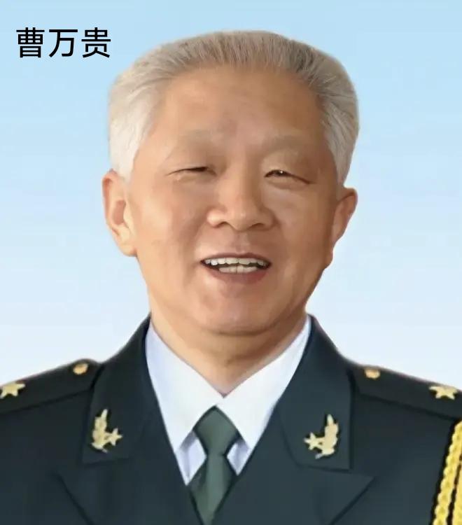这是陪伴华国锋40年不离不弃“最忠诚秘书”曹万贵，这是陪伴了彭德怀元帅16年，拒