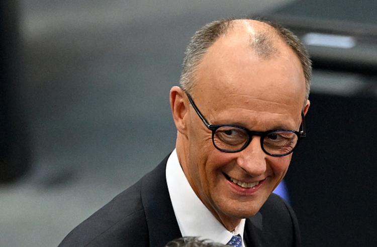 默茨访华有哪些看点 默茨访华看点十足。他携约30家德企巨头组成的豪华商务团而来，