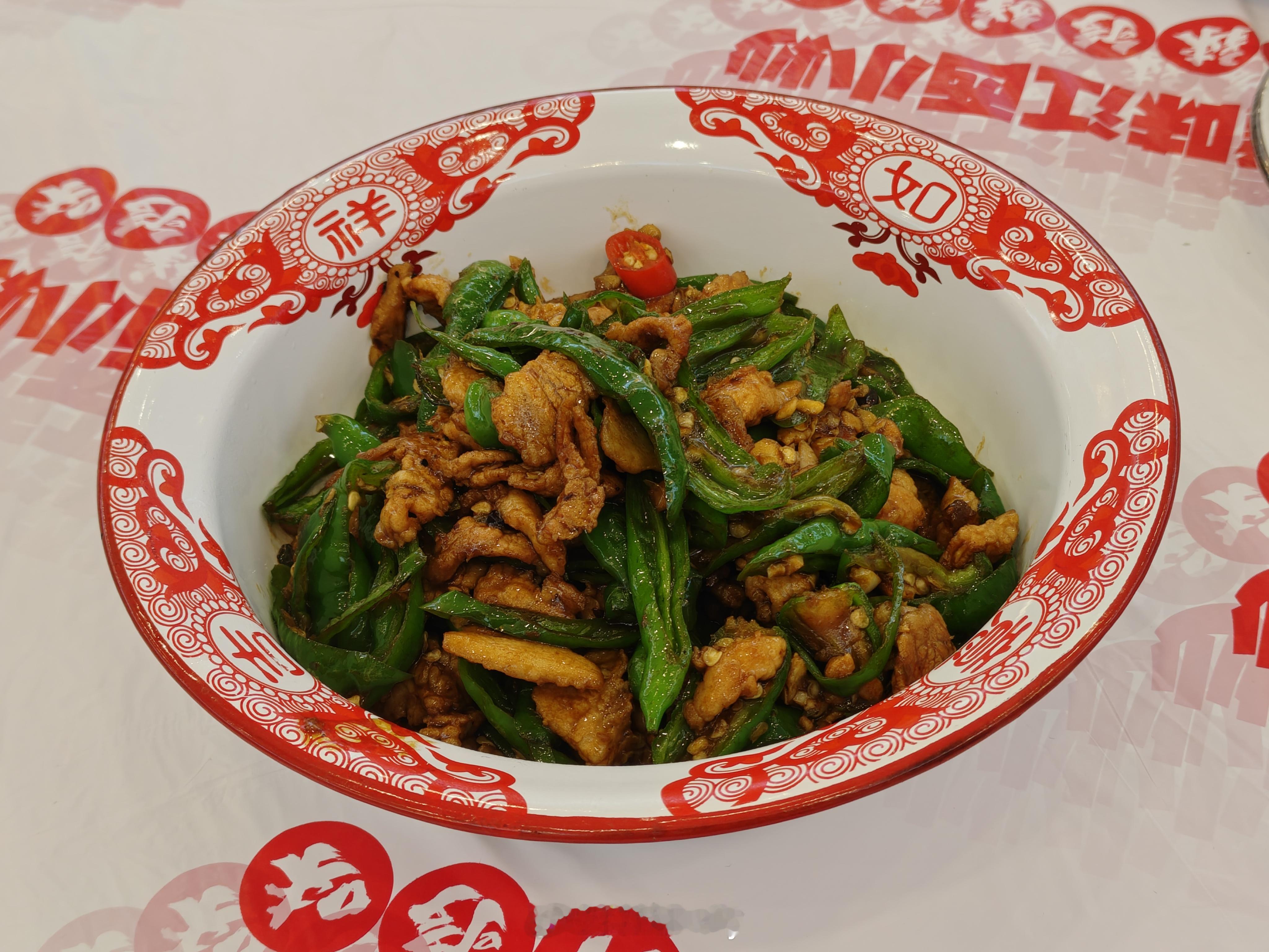 拒绝预制菜，多吃现炒的。这家店不做外卖，估计是不想参与外卖低价竞争，毕竟外卖拼便