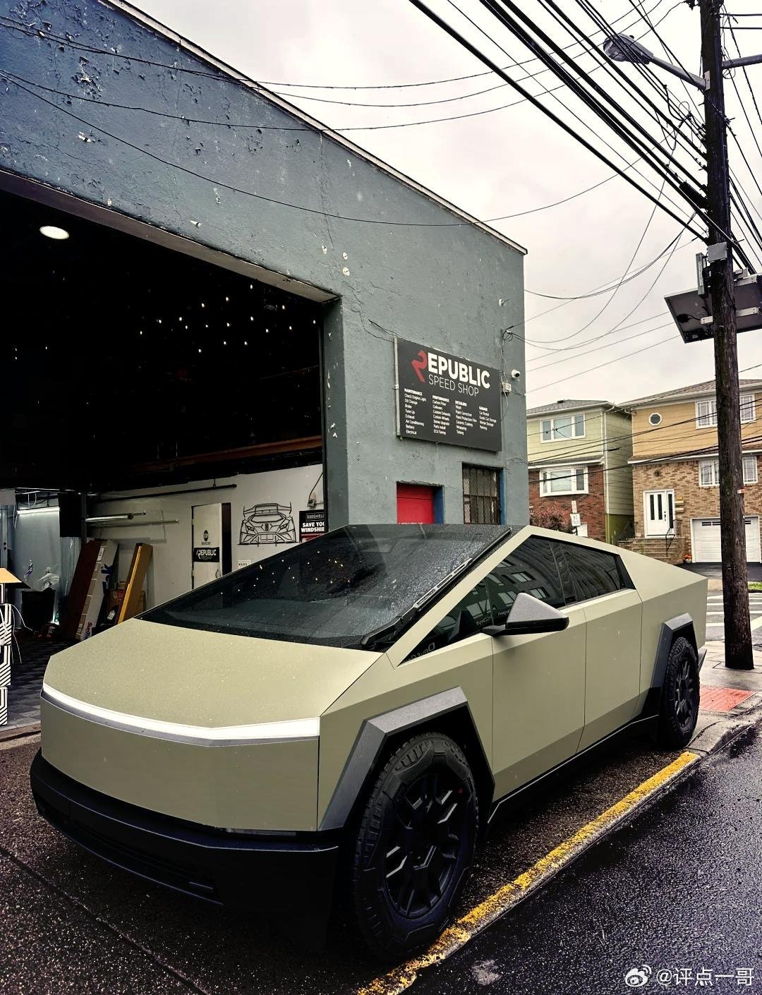 特斯拉产销缺口创下历史新高，销量不及预期、股价大跌，叠加高端车型停产，标志着其昔