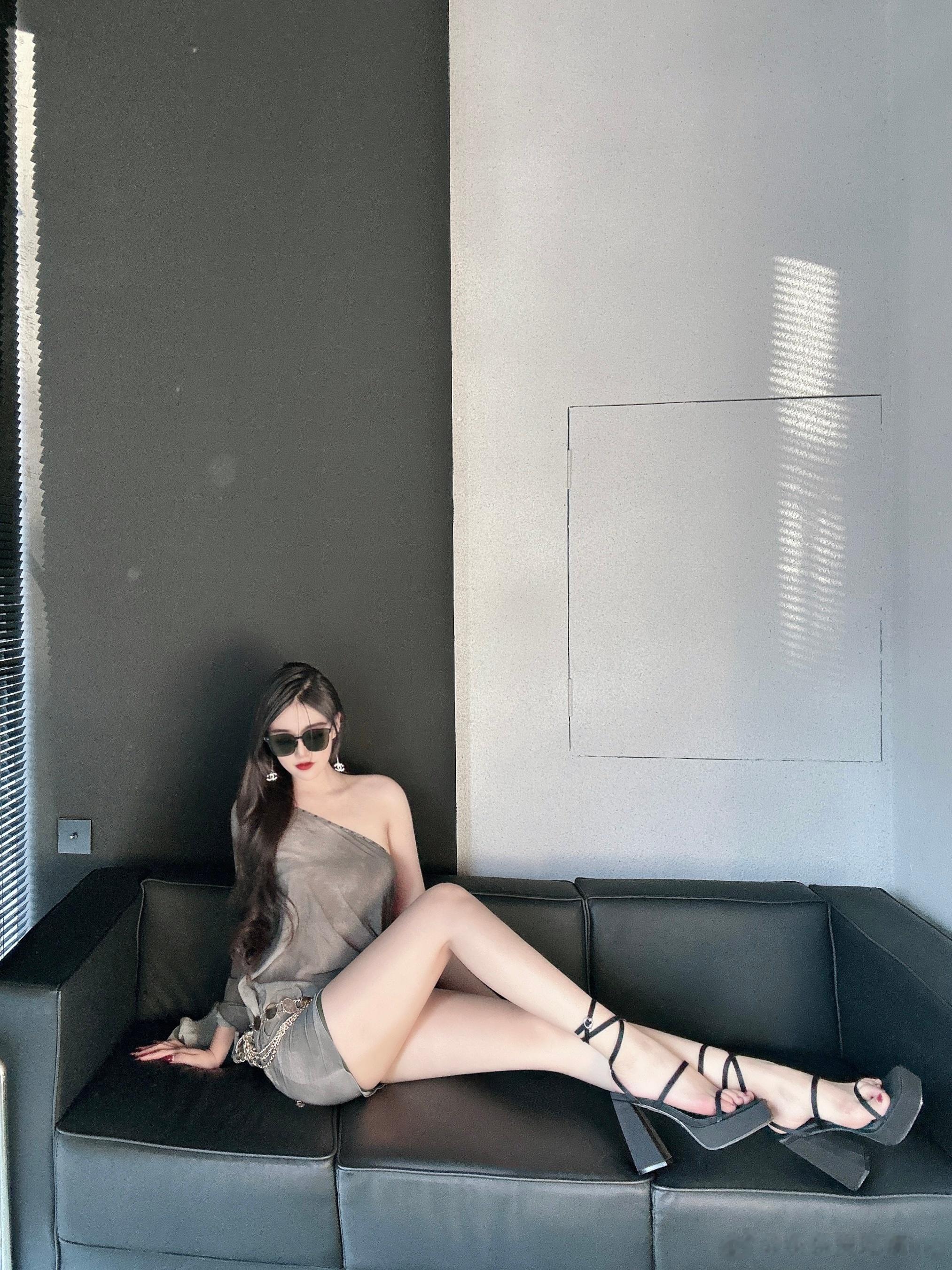 听说纯爱没有市场了  ​​​