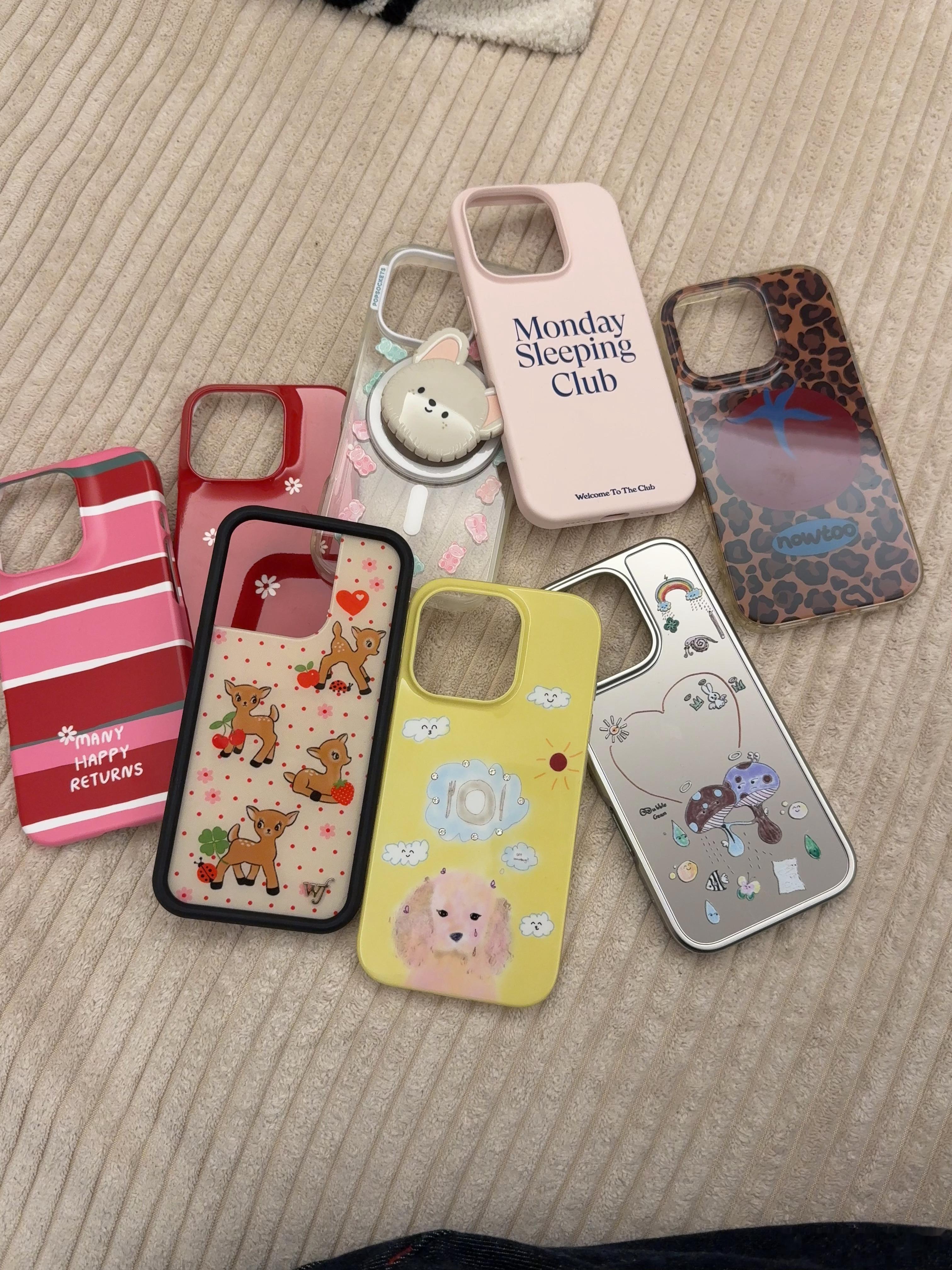 刚收拾出来这么多没用过的16 pro的手机壳 抽一个诡秘 谁型号一样呀！  抽奖