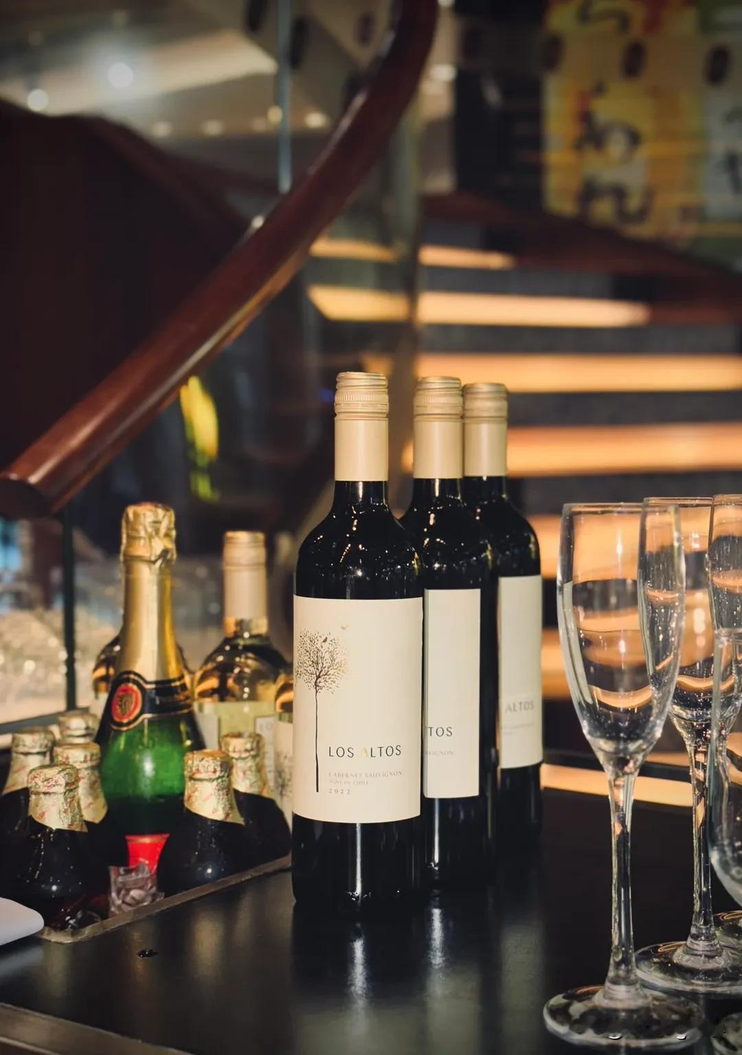 刚从巴厘岛回来，就对印尼菜念念不忘
没想到福田香格里拉竟然有「味游印尼」美食节
