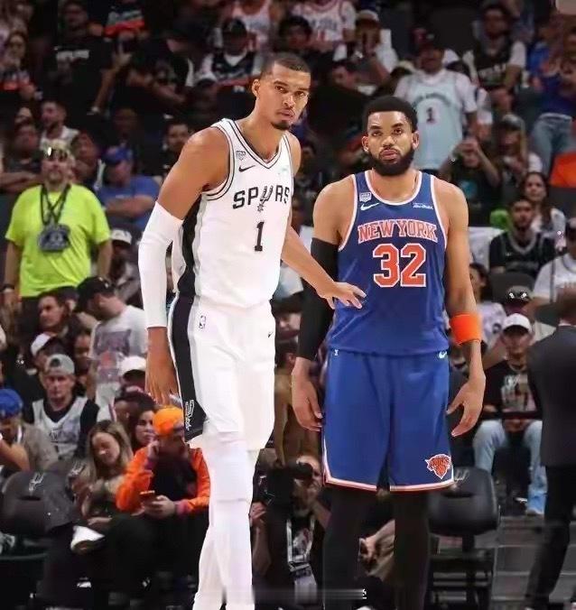 总决赛0-2绝境！马刺3大杀招直击尼克斯软肋，客场逆袭势不可挡NBA总决赛，尼克