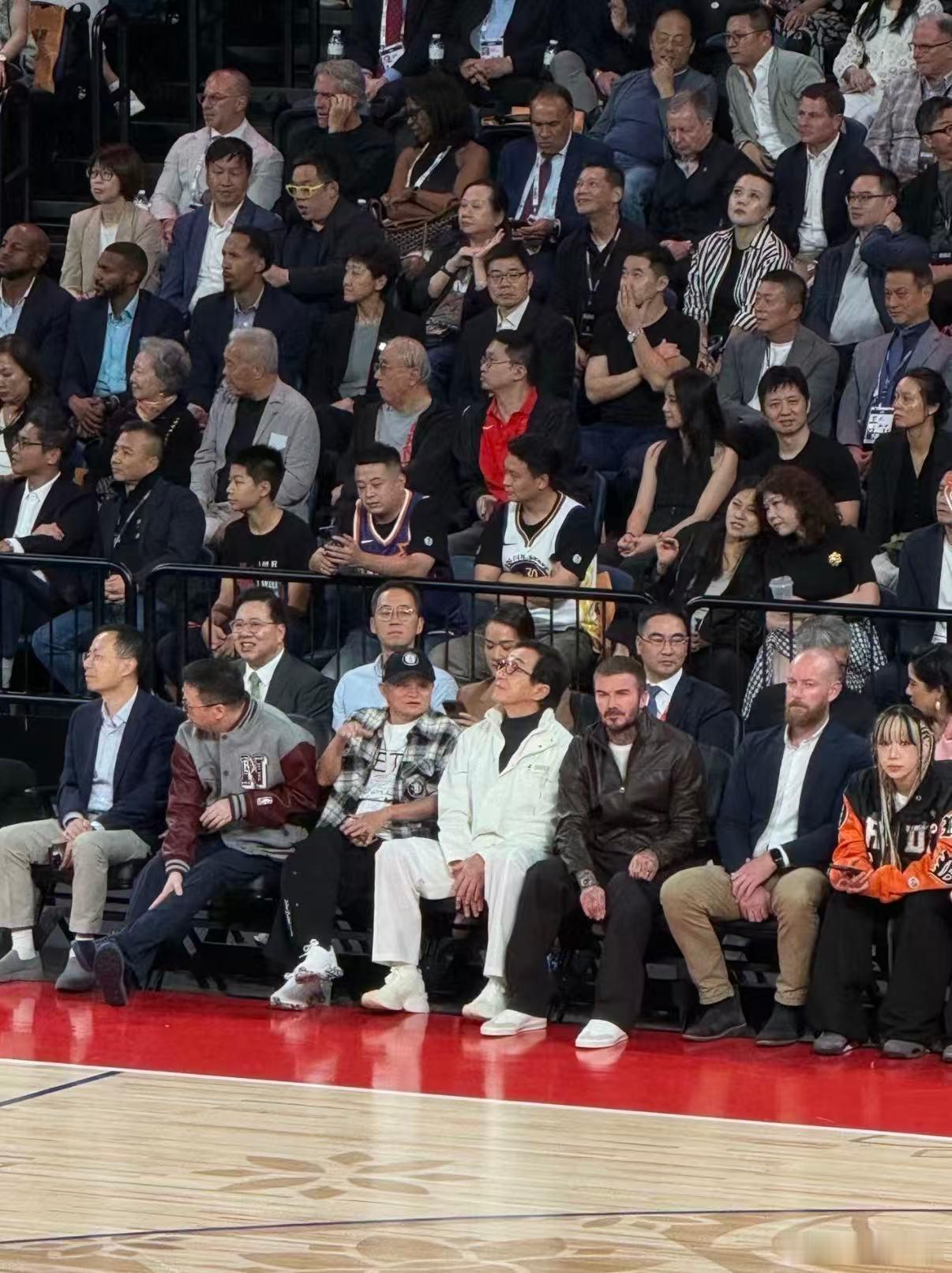 88vip这福利我咋才知道 线上直播再精彩，也替代不了NBA赛场的现场氛围，88