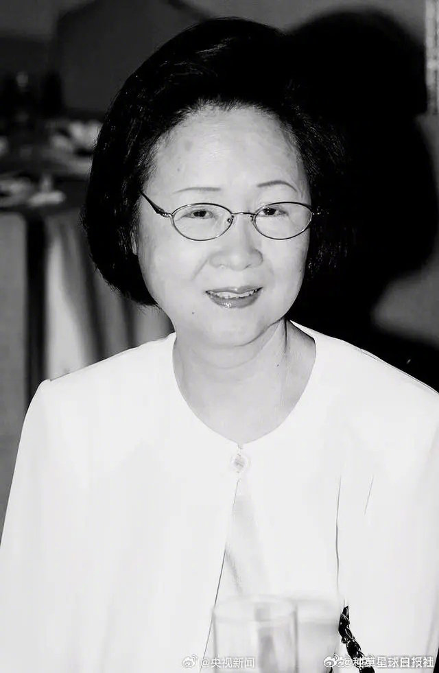 湖南台前台长为琼瑶写挽联 【“无比震惊悲哀”！湖南台前台长 欧阳常林为琼瑶写挽联