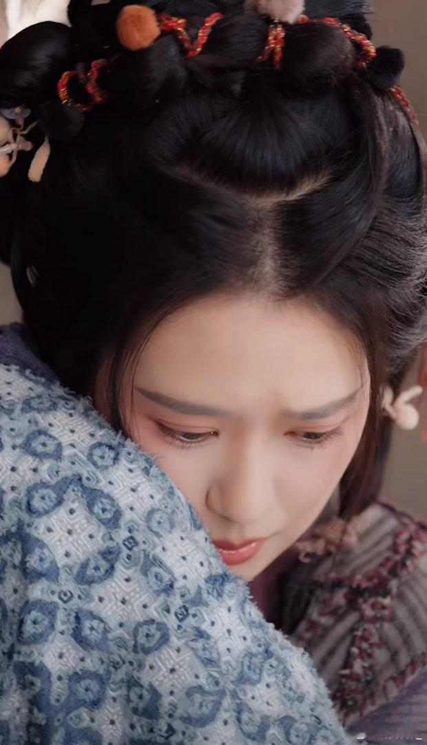 原来仙侠短剧还能拍成哲学片《不死帝师》跳出俗套，以永生探讨人性，看着男主历经百年