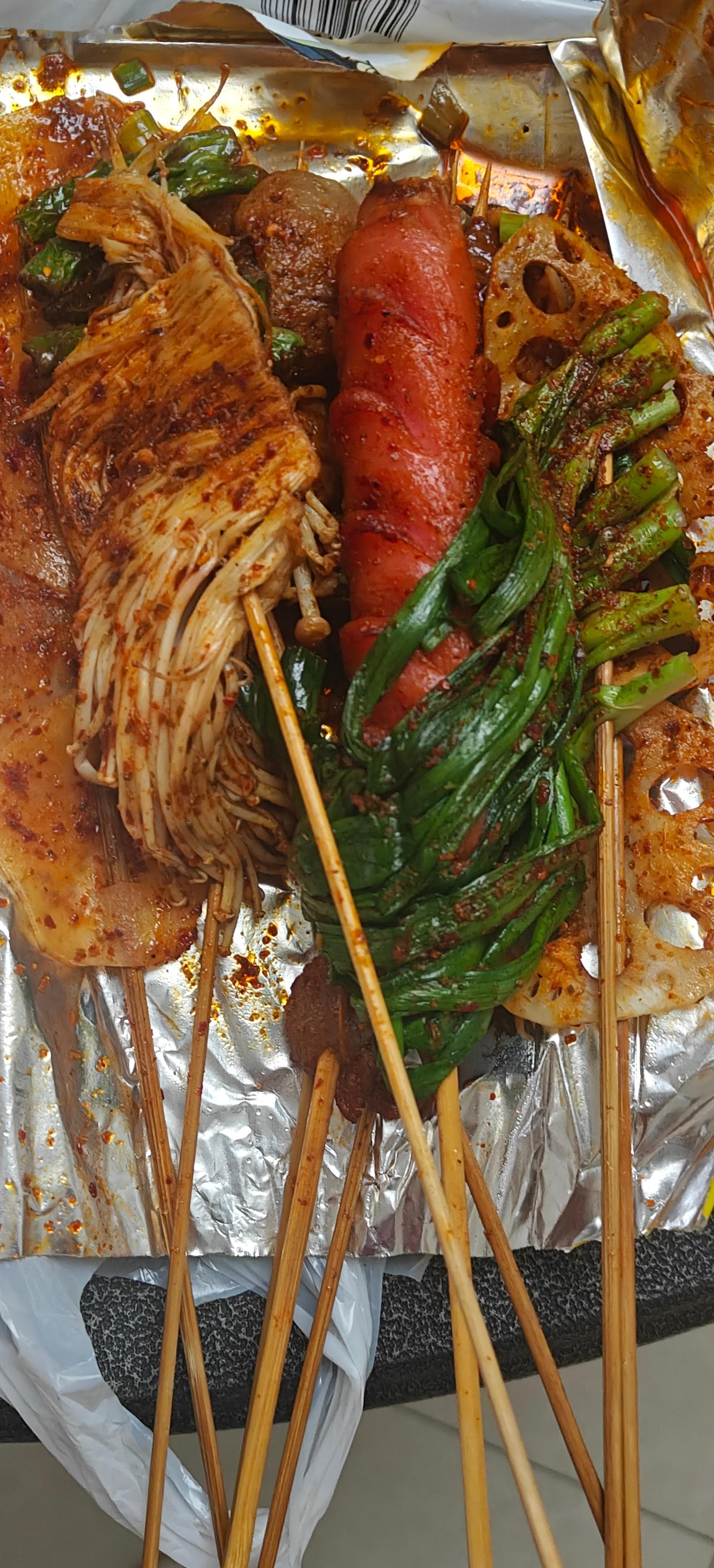 烧烤食之![笑哈哈][笑哈哈] ​​​