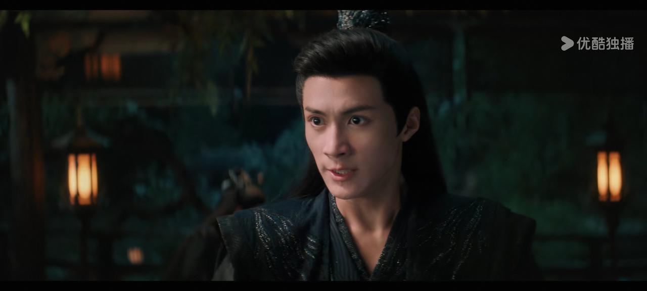 这不是我们短剧男主杨鹏丞吗？他竟然出现在长剧《入青云》中耶，还是饰演一个反派，不