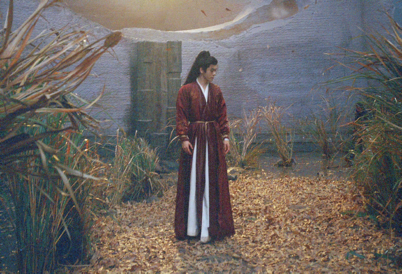 曾舜晞体面发文告别曾舜晞发文感谢郭敬明不说再见，只说感谢！曾舜晞的收官长文，藏着