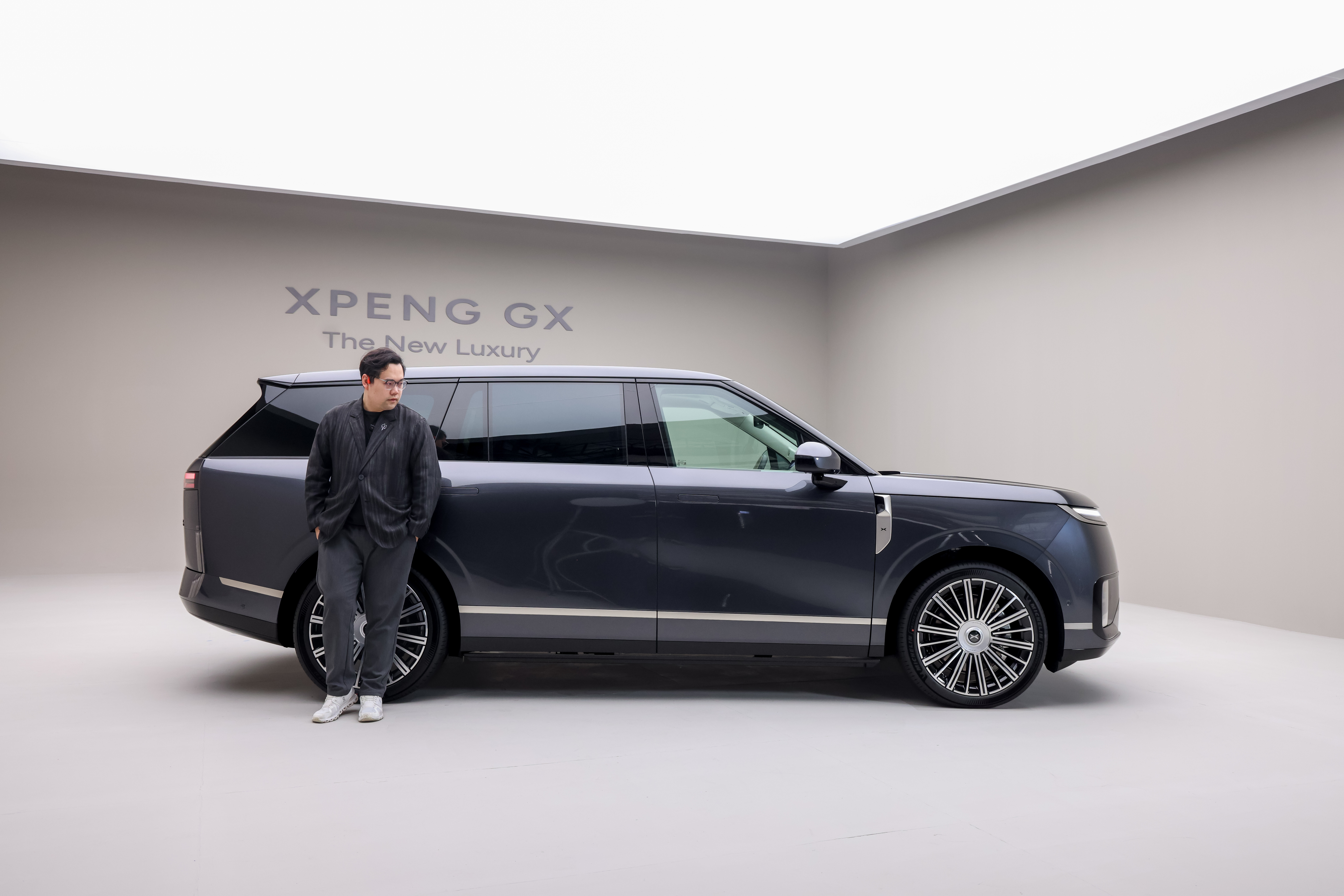 新科技旗舰小鹏GX今晚预售小鹏GX把四大安全测试场搬到发布会 刚看了发布会上这个