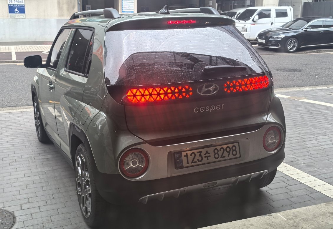 韩国我和汽车的日常 这款现代Casper造型，做工和尺寸都很合我心，细看这小车还
