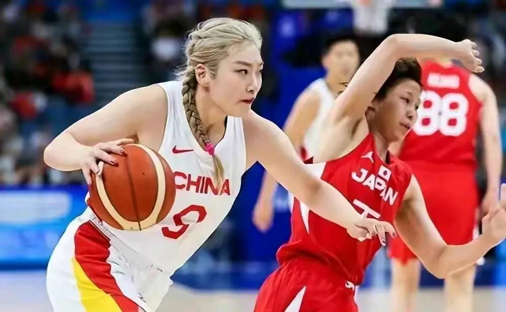 看完WCBA总决赛G1，才发现中国女篮打硬仗的就是这4位球员，内蒙古队肯定会全力