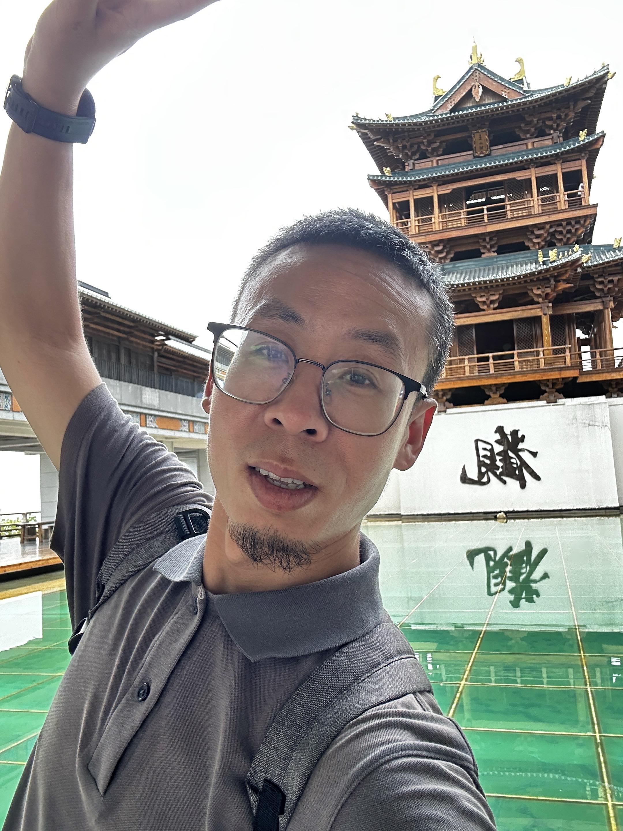 1. 在婆家，任何人都不值得你去靠近，你靠近任何人就意味着你要靠近他的...