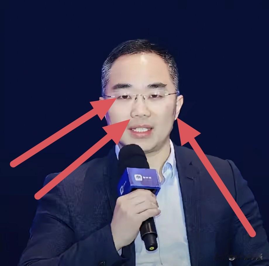 马政纲的面相就很不好说，
一看他的面相就感觉不是什么善类！
相由心生，说的就是马