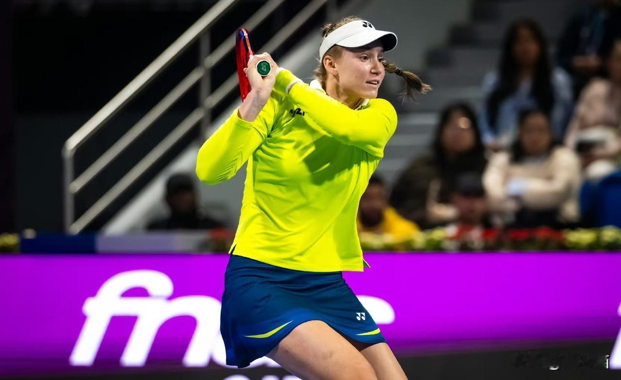 多哈站半决赛，谁能想到呢？
好多人都在看，这比赛有点意思。
萨卡里她一直赢，谁也