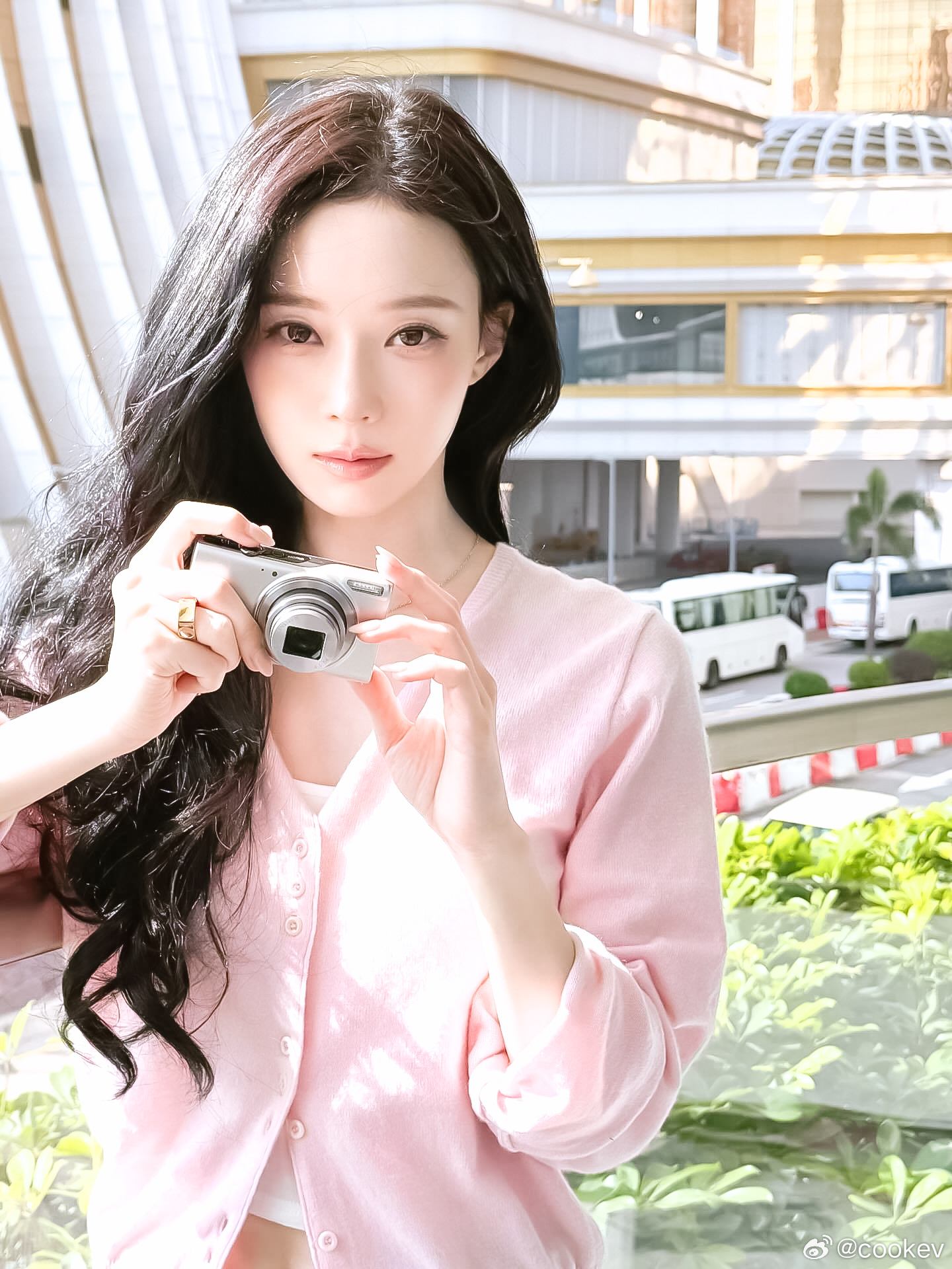 好久没修，但这次的图片好戳我审美点等下再编辑吧