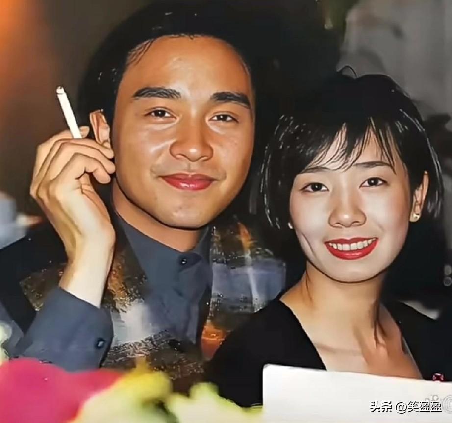 17岁出演林黛玉出道的毛舜筠，20岁那年被张国荣一见钟情并求婚，两人短暂相恋后分