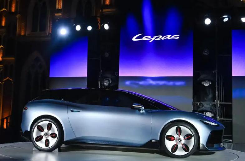奇瑞面向海外推出了一款LEPAS Aura的双门猎装车，按照官方说法，Aura 